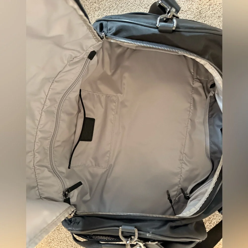 Tumi duffel bag